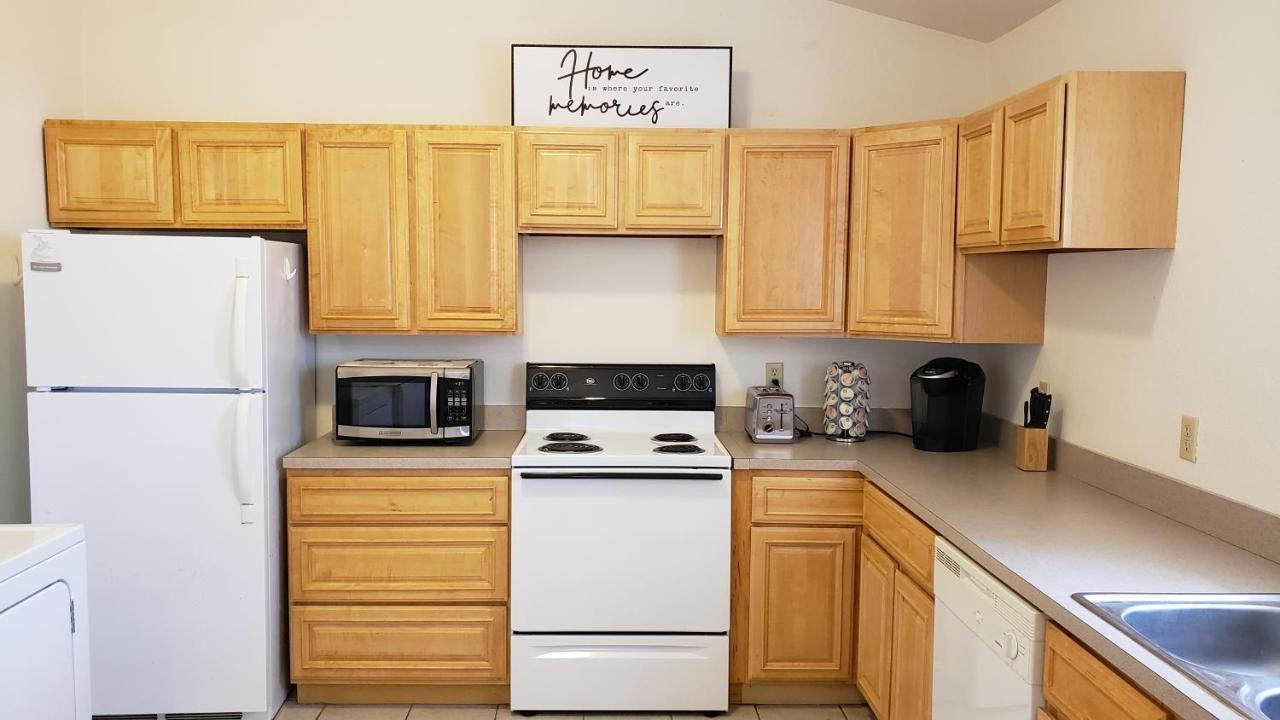 Modern House Minutes From Downtown Gainesville, Uf, Va & More! Bagian luar foto
