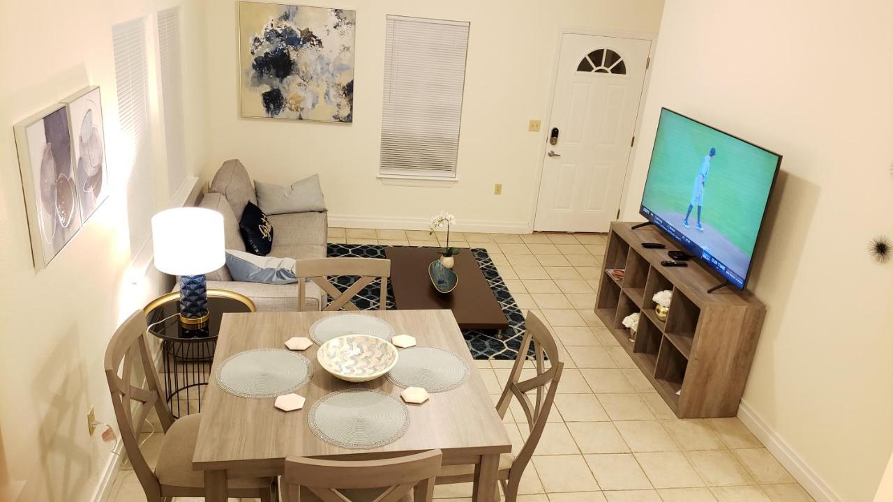Modern House Minutes From Downtown Gainesville, Uf, Va & More! Bagian luar foto